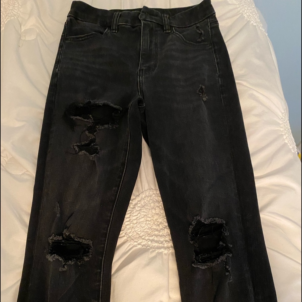 Black Distressed American Eagle Jeans